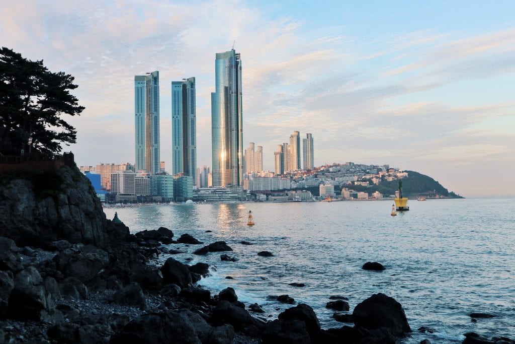 Sonnenuntergang am Haeundea Beach in Busan