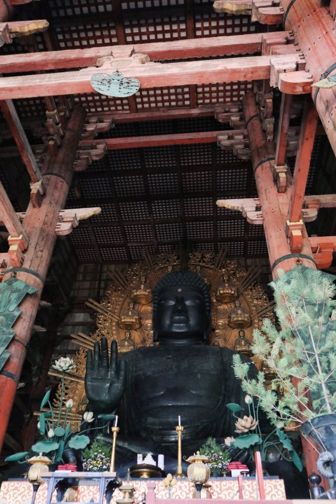  größte buddhistische Bronzestatue im Nara Park