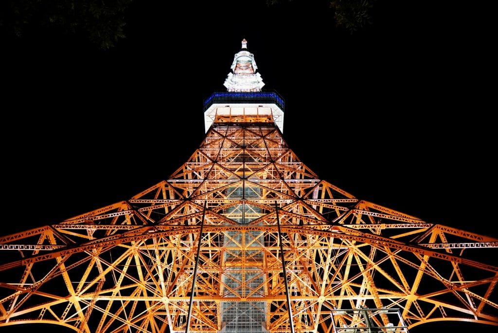 Tokyo Tower bei Nacht