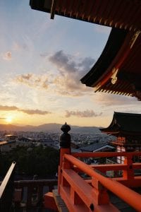 Sonnenuntergang auf dem Kiyomizu-dera-Tempel - Lieblingsort in Kyoto