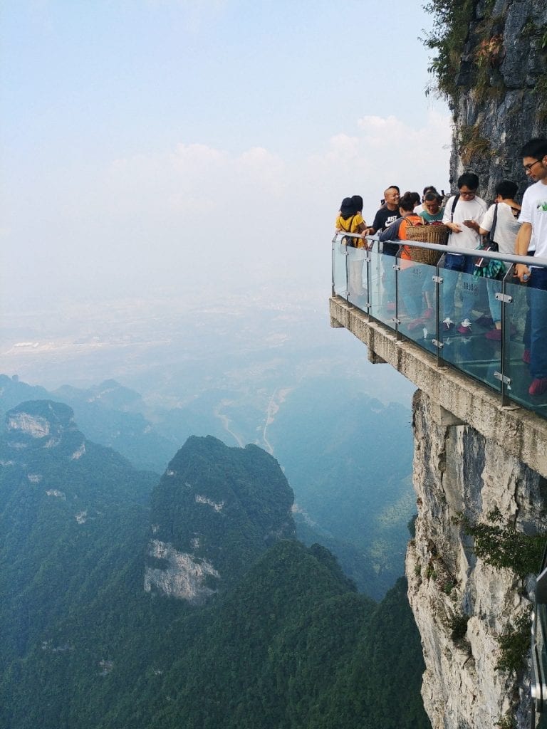 Glasbrücke auf dem Tianmen Mountain