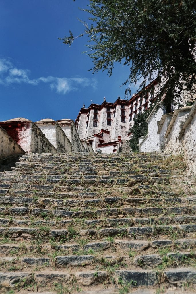 Stufen zum Potala Palast