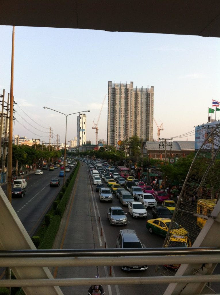 Taxi fahren Bangkok Stau