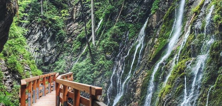 Wimbachklamm Steg und Wasserfälle